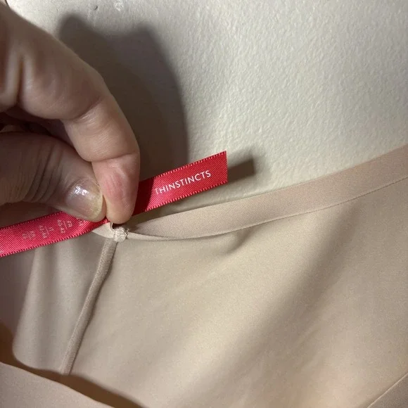SPANX Thinstincts Open Bust Mid Thigh Bodysuit Shapewear Beige Medium M - Picture 4 of 6